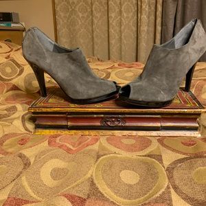COPY - Nine West peep toe heels